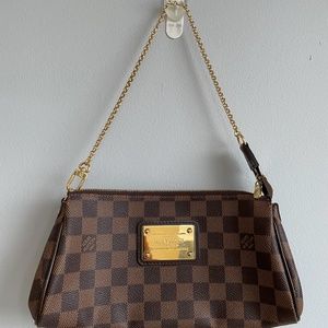 Louis Vuitton Damier Eva Ebene Clutch